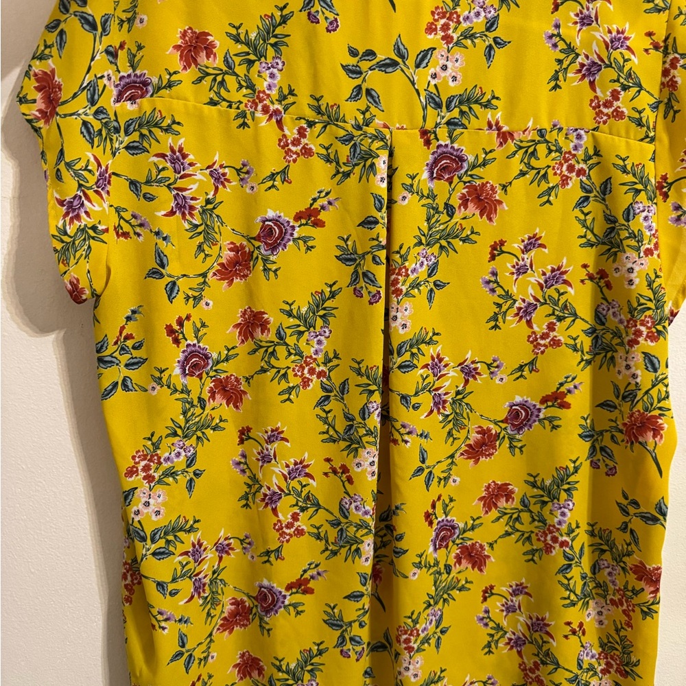 Floral Yellow Top - Picture 2 of 3
